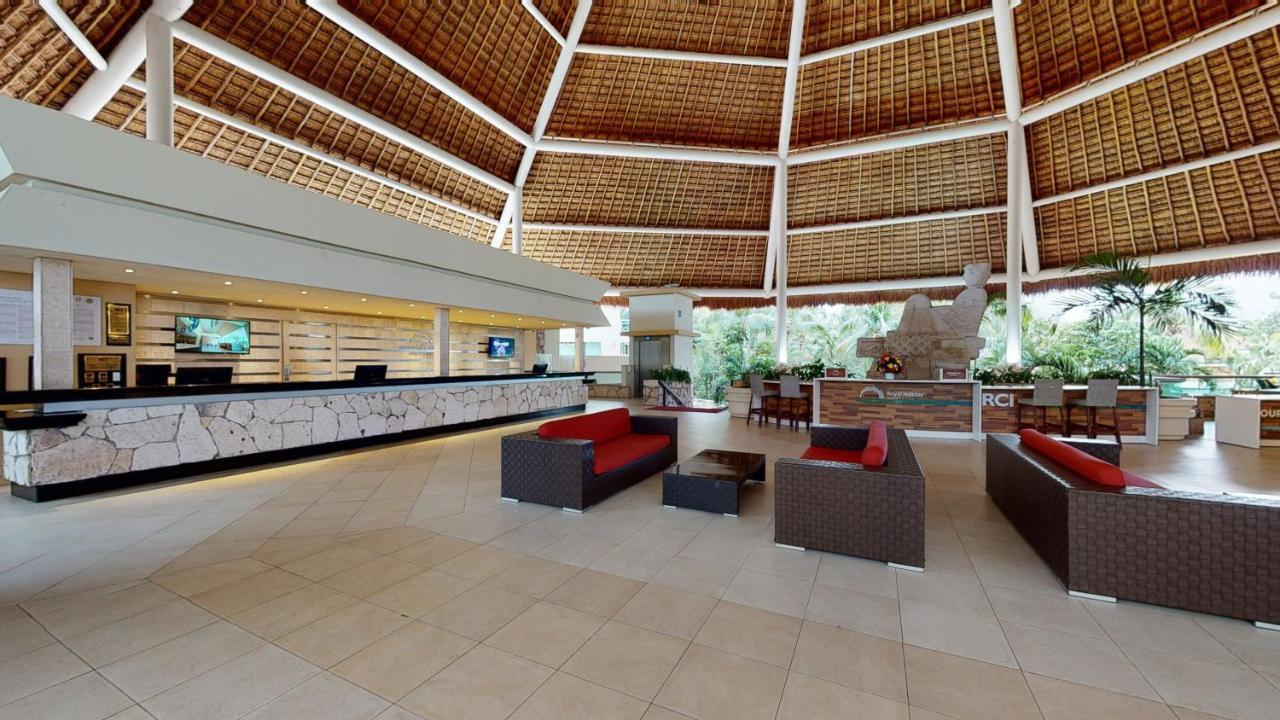 Hotel Grand Park Royal Cozumel Zewnętrze zdjęcie The lobby of the resort